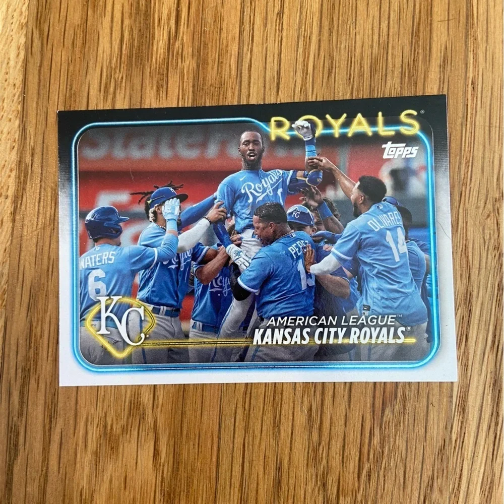 Topps MLB Baseball Cards Collection - Picture 3 of 7